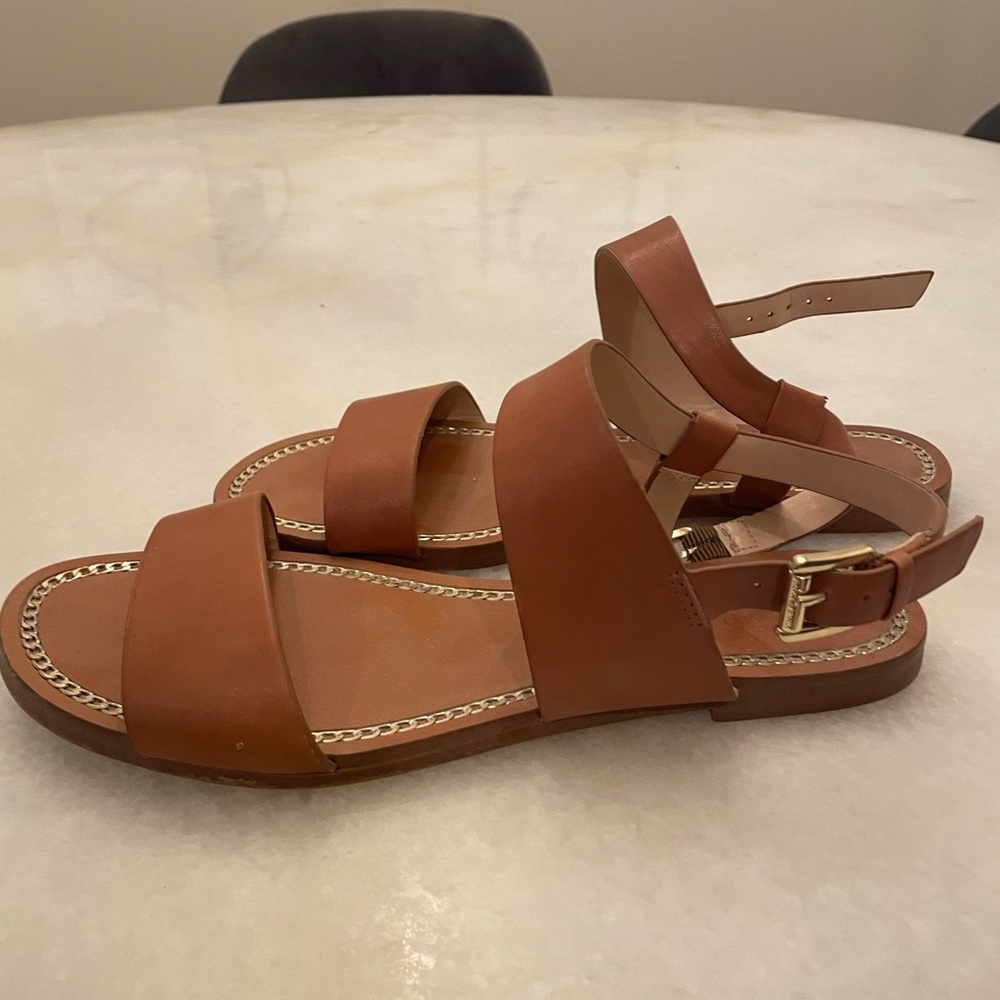 Tan/brown vince camino sandals